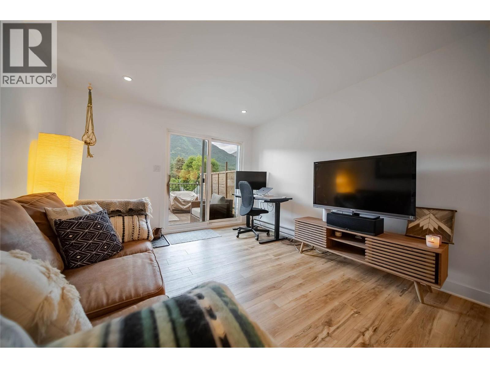 541 5th Avenue Unit# 101, Fernie