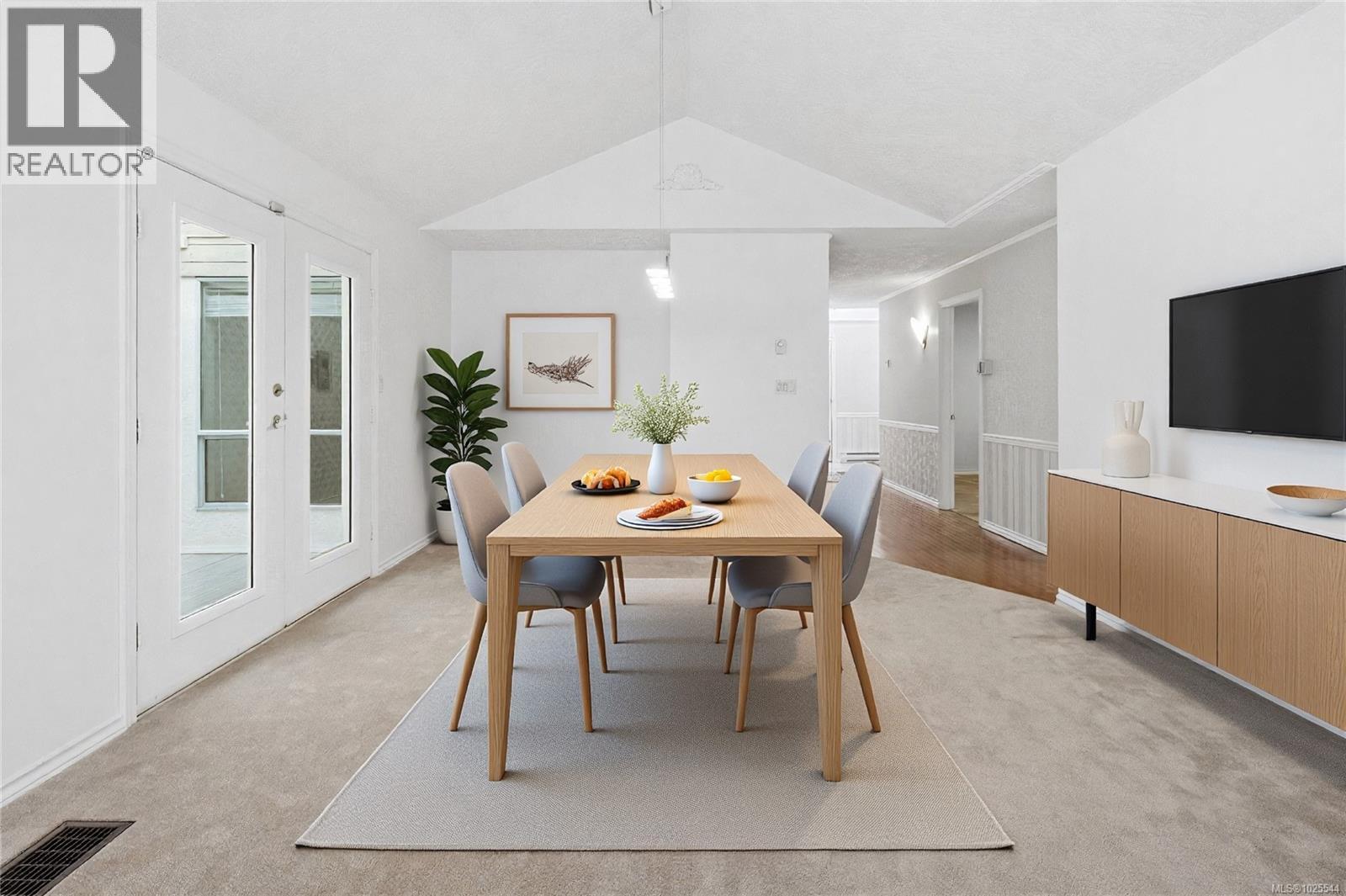 20 928 Bearwood Lane, Saanich