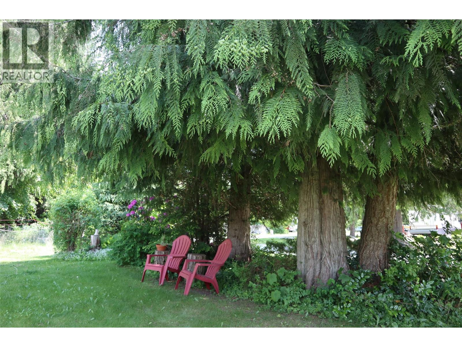 612 Fletcher Avenue, Slocan