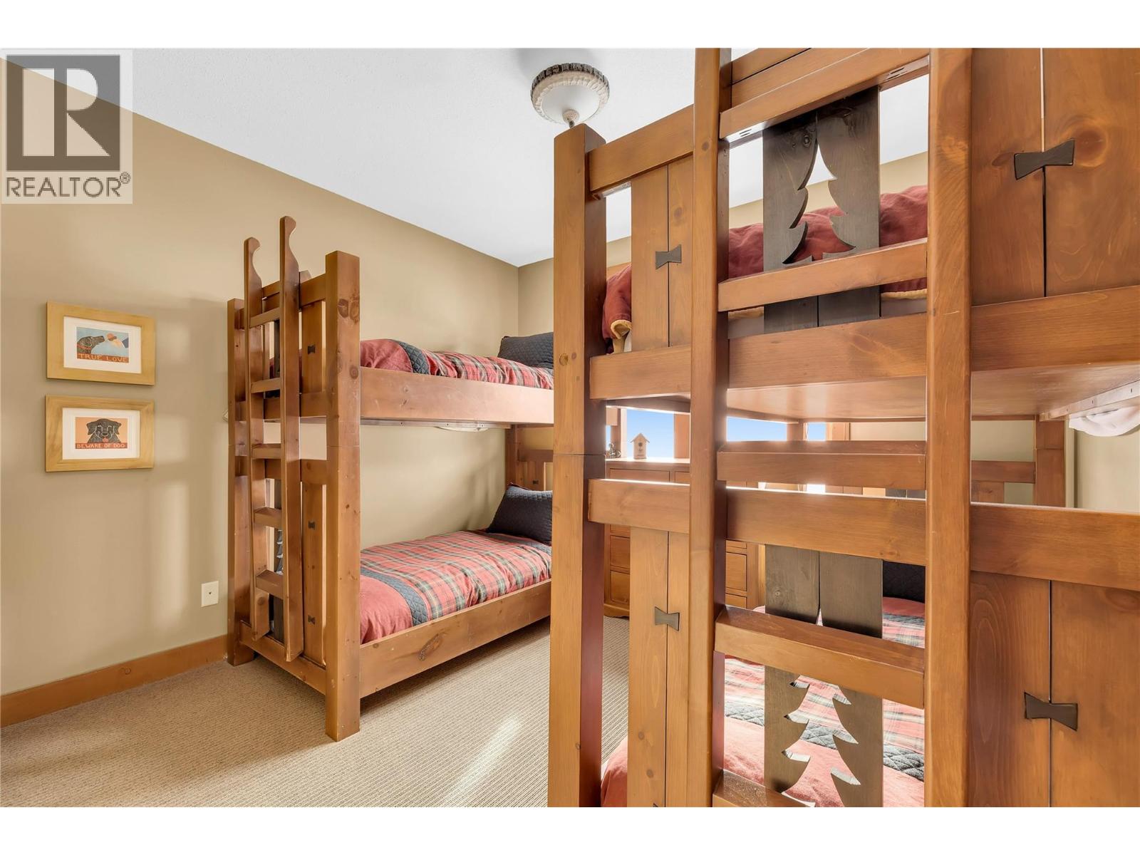 8 255 Feathertop Way, Big White