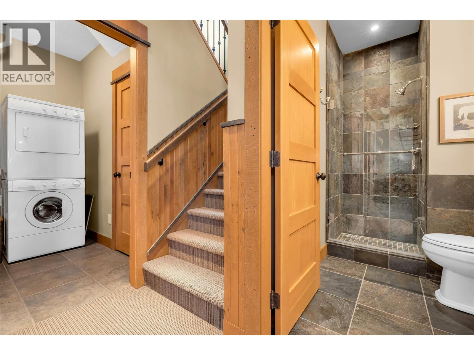 8 255 Feathertop Way, Big White