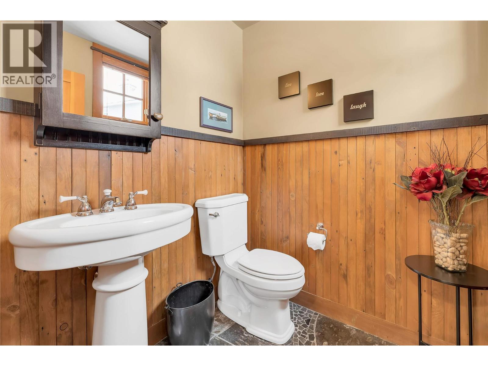 8 255 Feathertop Way, Big White