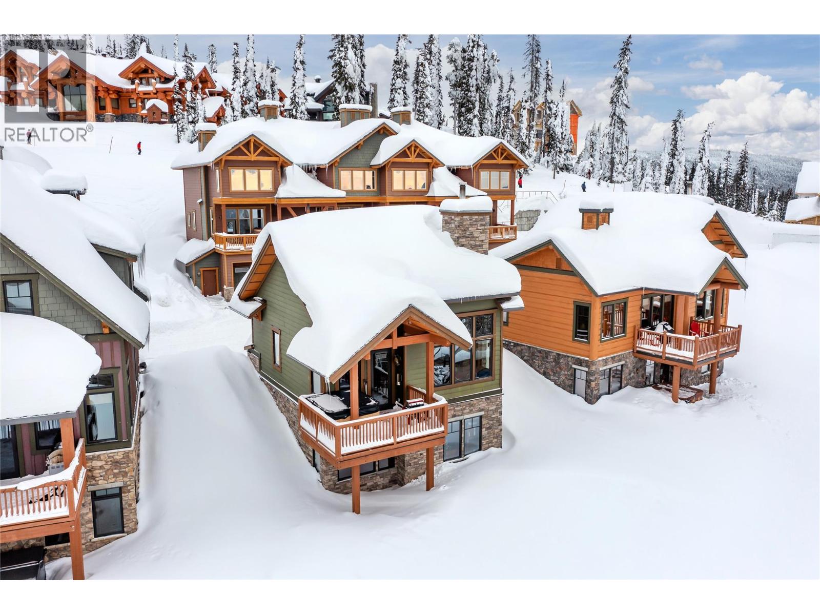 8 255 Feathertop Way, Big White