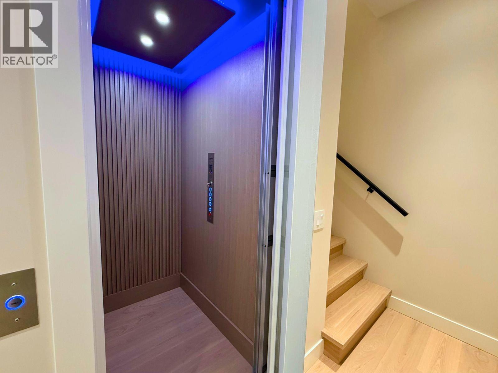 4 781 Martin Avenue, Kelowna