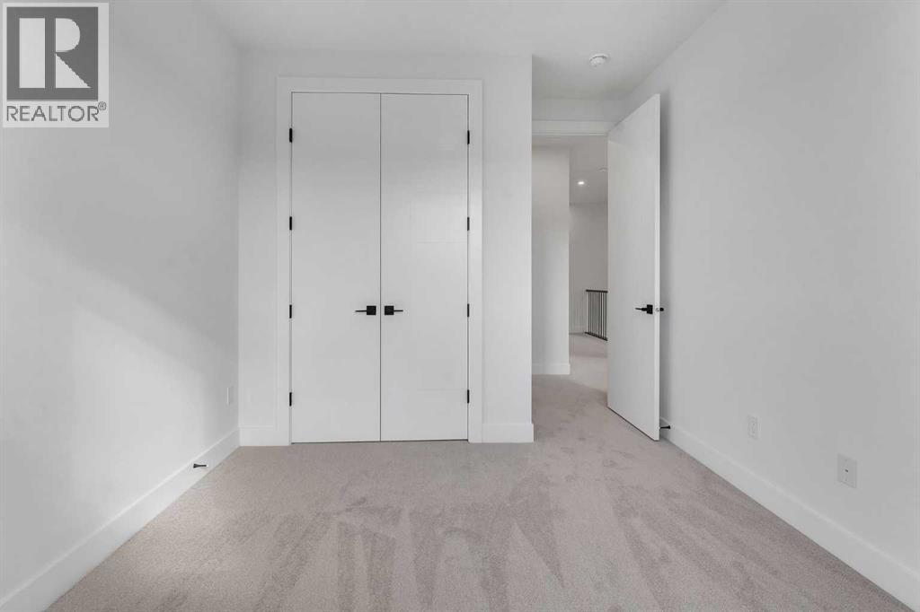 Single Family House for Sale in   Avenue NW Montgomery Calgary 