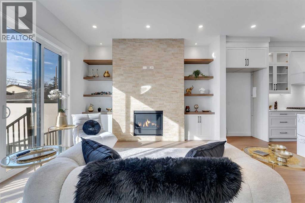 Single Family House for Sale in   Avenue NW Montgomery Calgary 