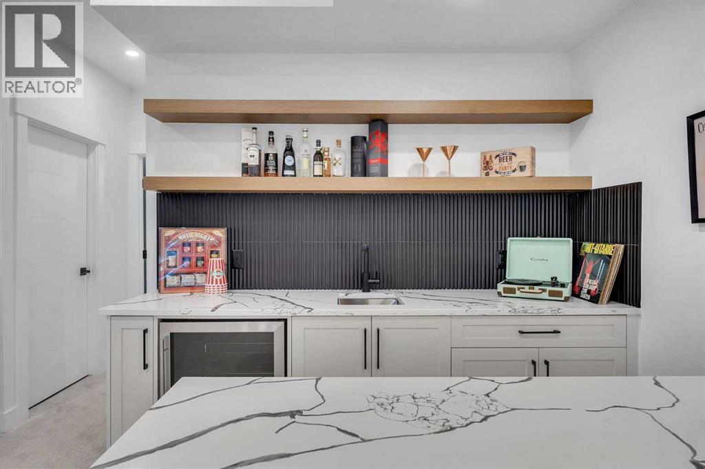 Single Family House for Sale in   Avenue NW Montgomery Calgary 