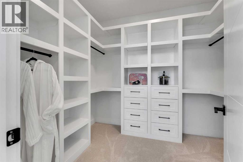 Single Family House for Sale in   Avenue NW Montgomery Calgary 