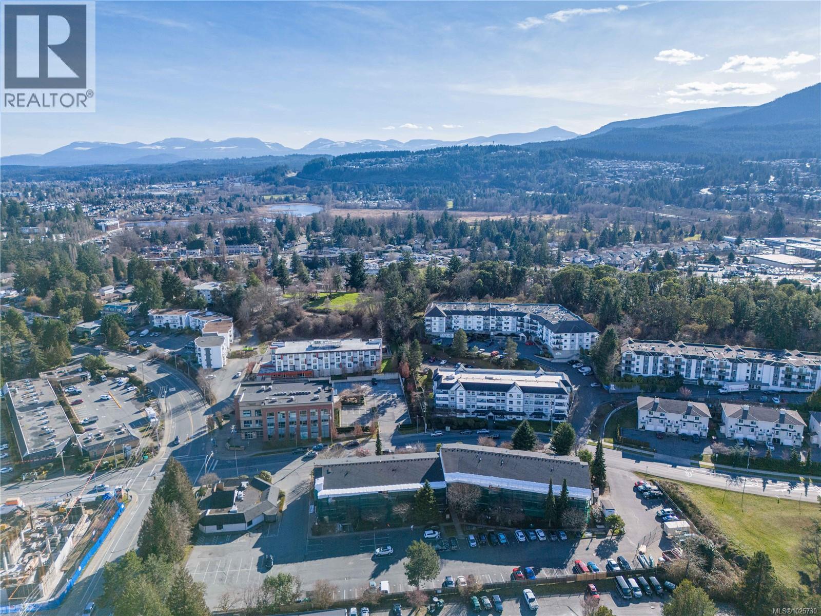 110 1600 Dufferin Cres, Nanaimo