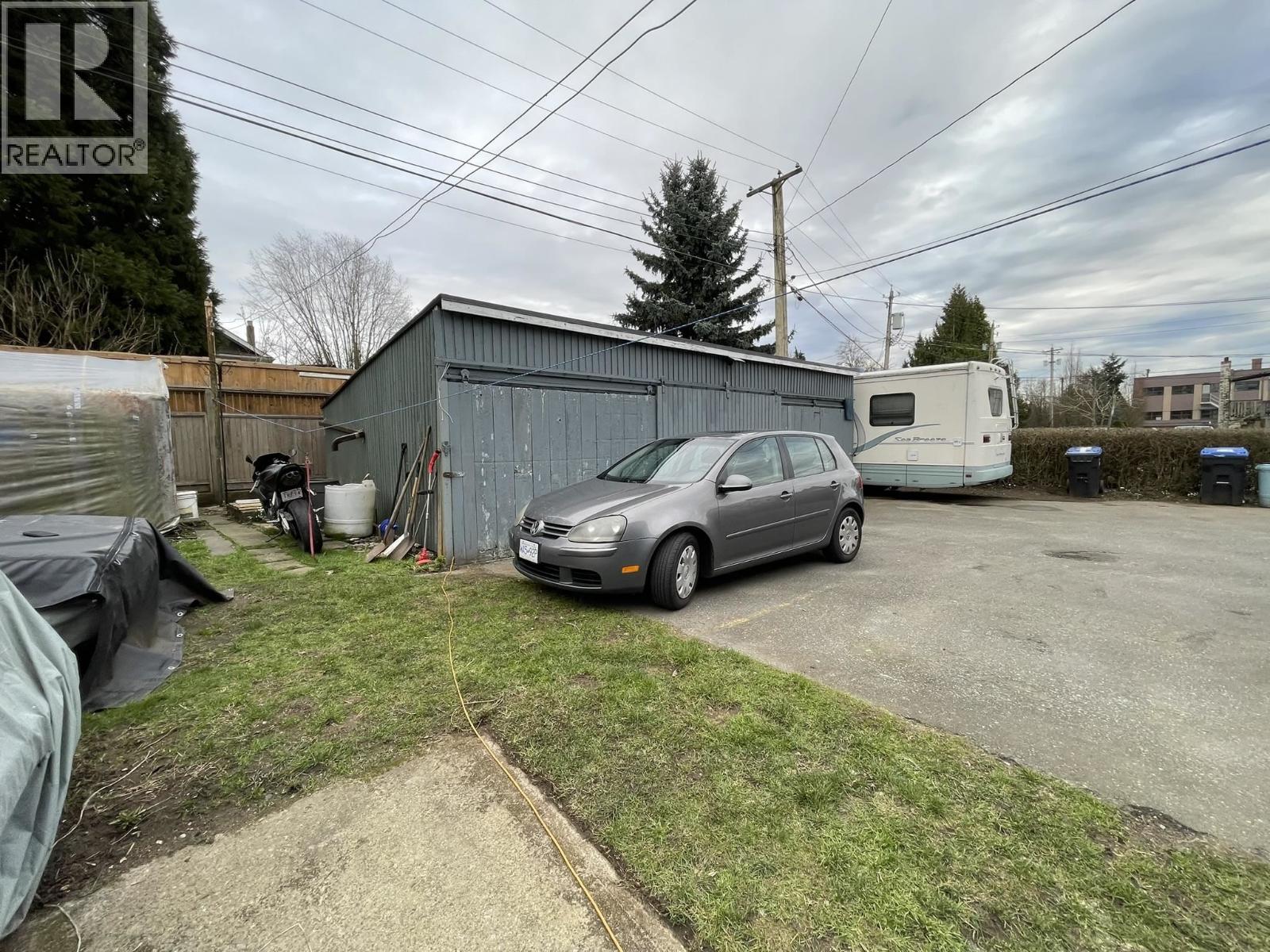 423 SIXTH STREET - Photo 5 of 28, New Westminster, British Columbia