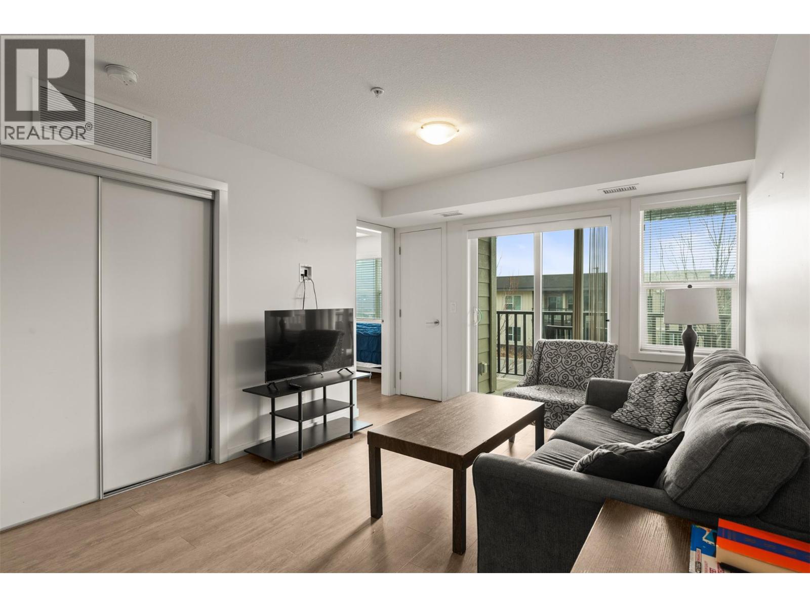 695 Academy Way Unit# 122, Kelowna