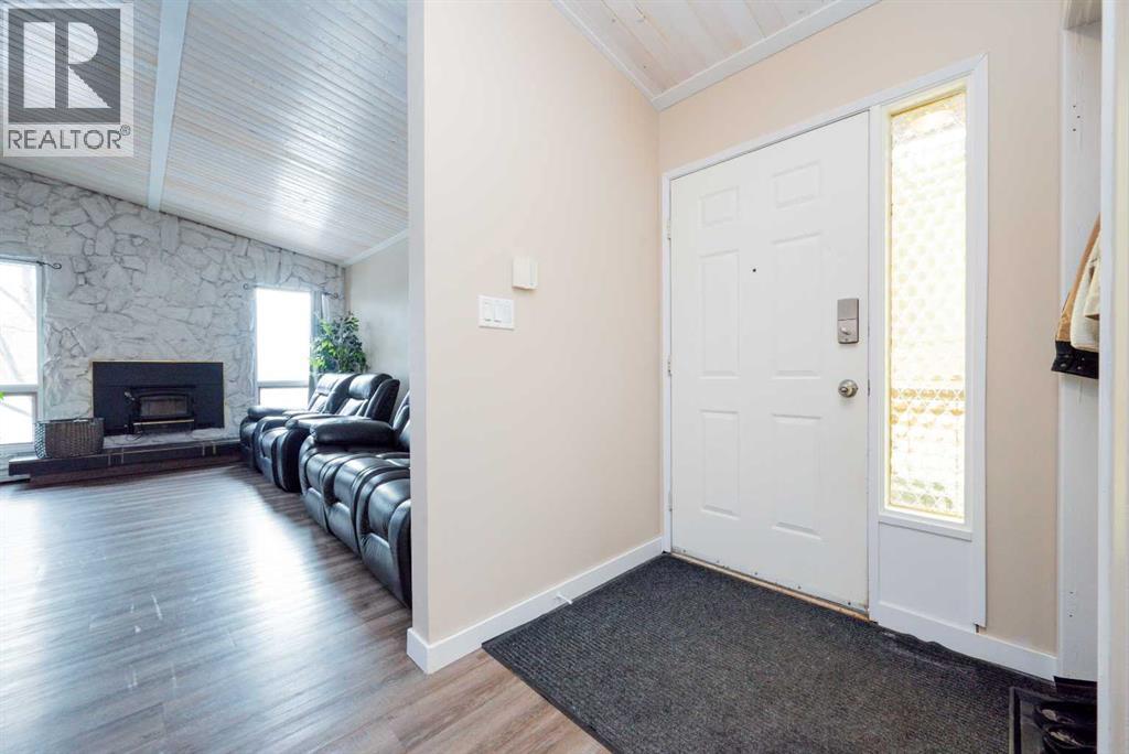 6350 93 Street - Photo 2 of 18, Grande Prairie, Alberta