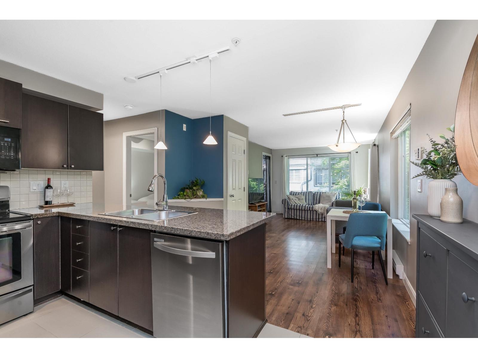 107 5454 198 STREET, Langley