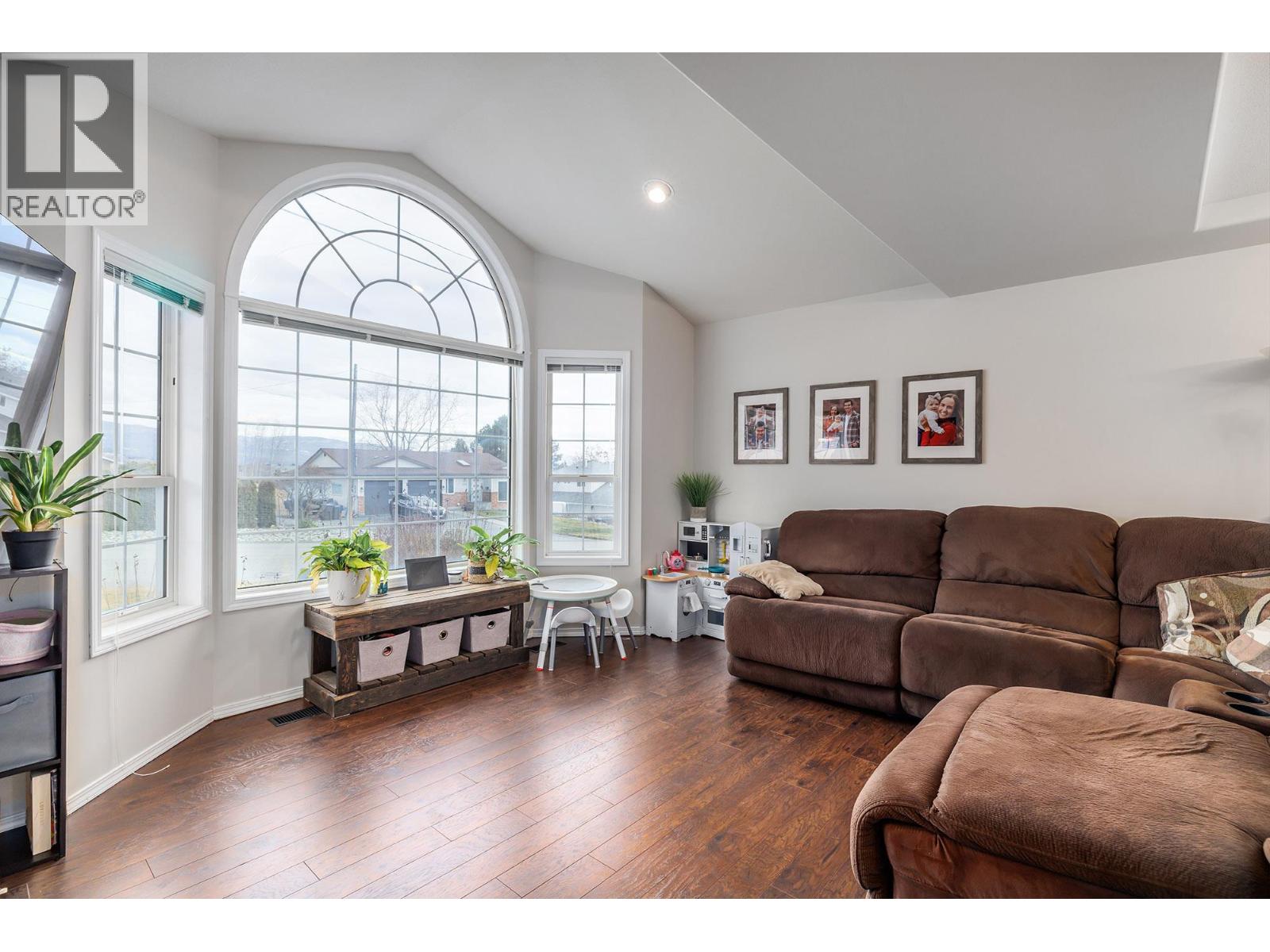  5080 Scotty Creek Road, Kelowna