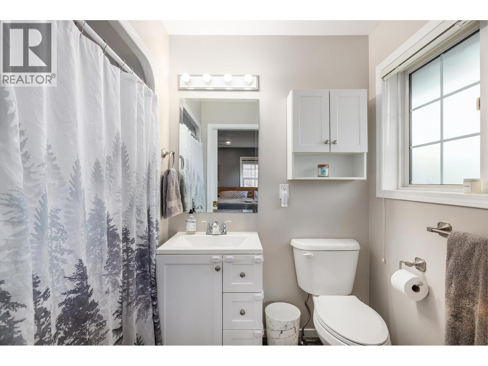  5080 Scotty Creek Road, Kelowna