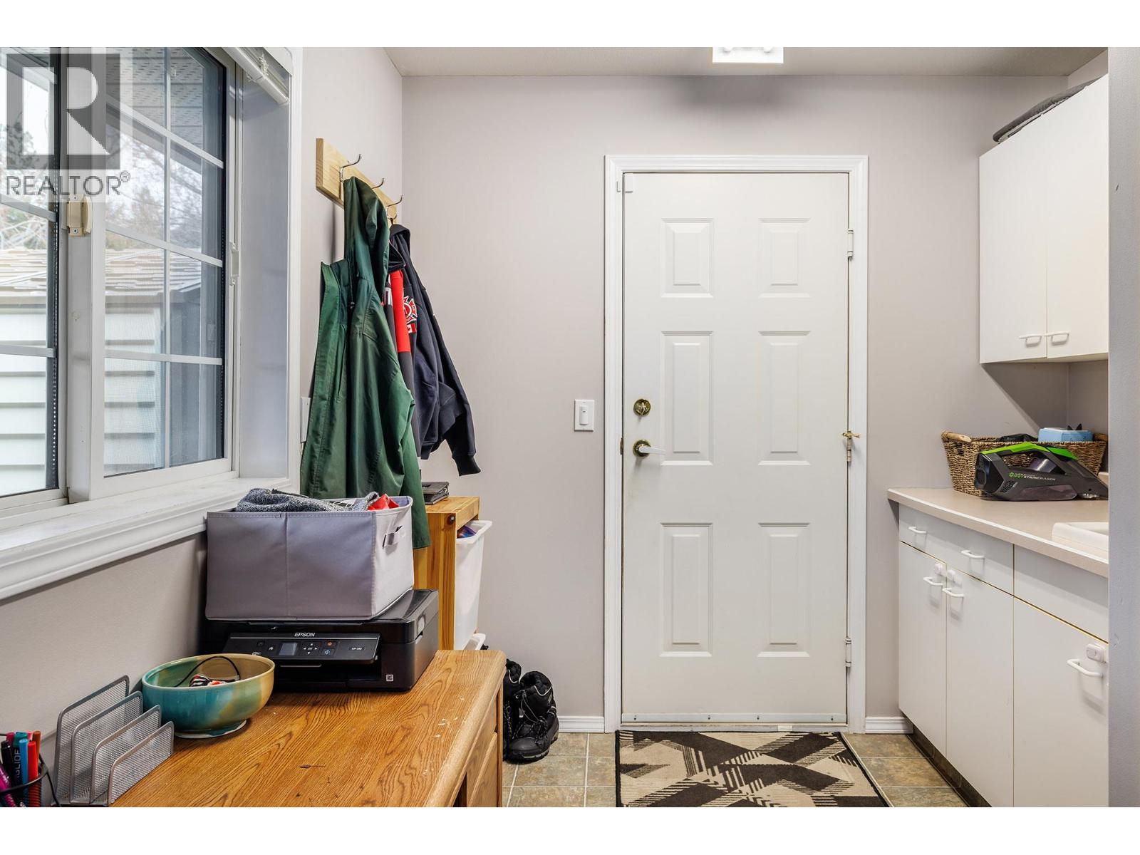  5080 Scotty Creek Road, Kelowna