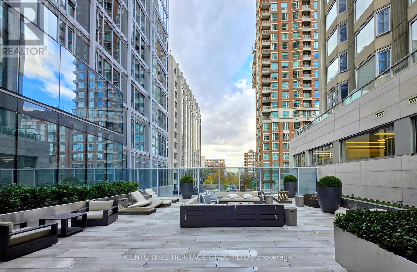 #2313 188 CUMBERLAND STREET - 4