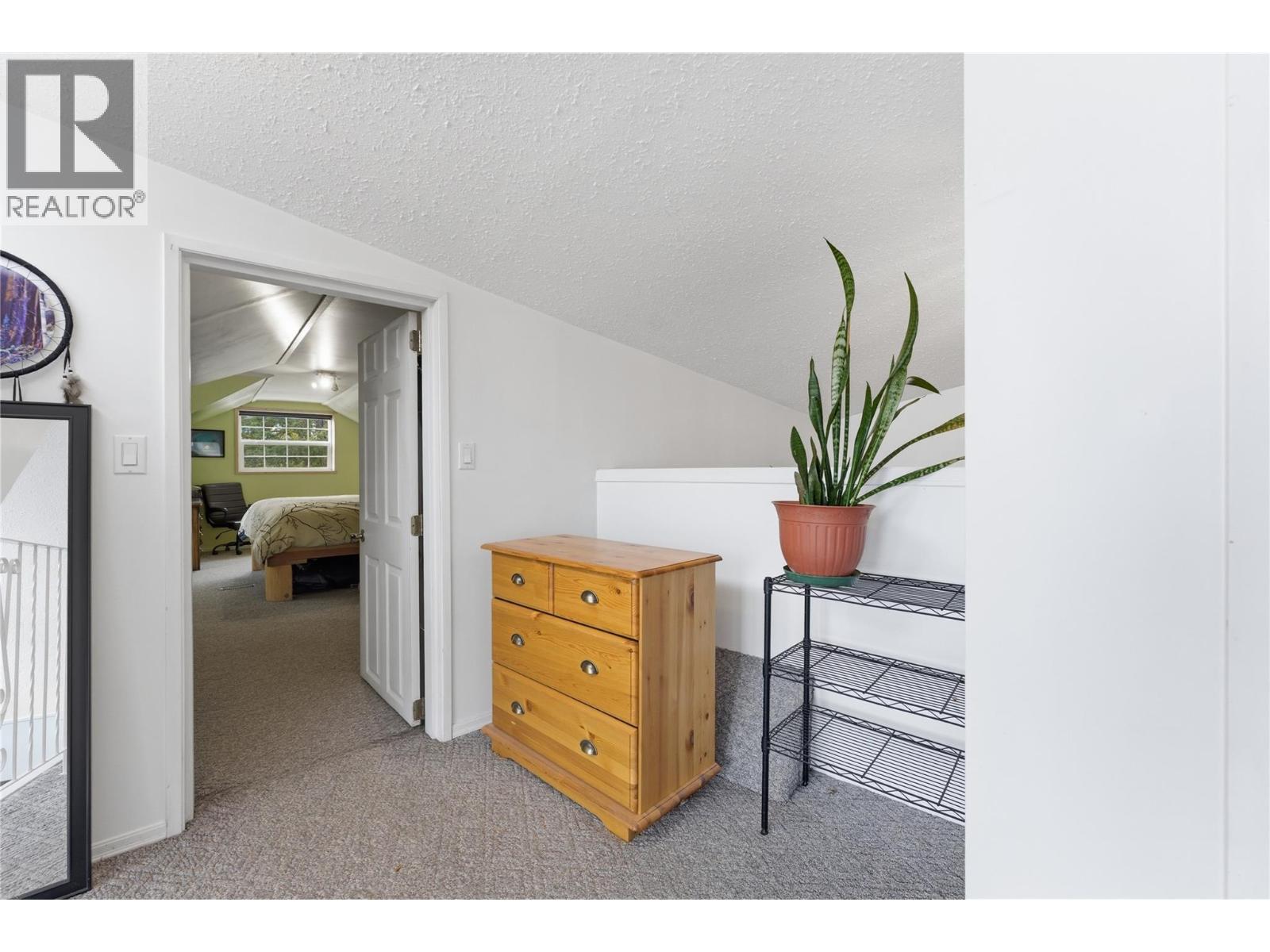  3690 Southview Road, Tappen