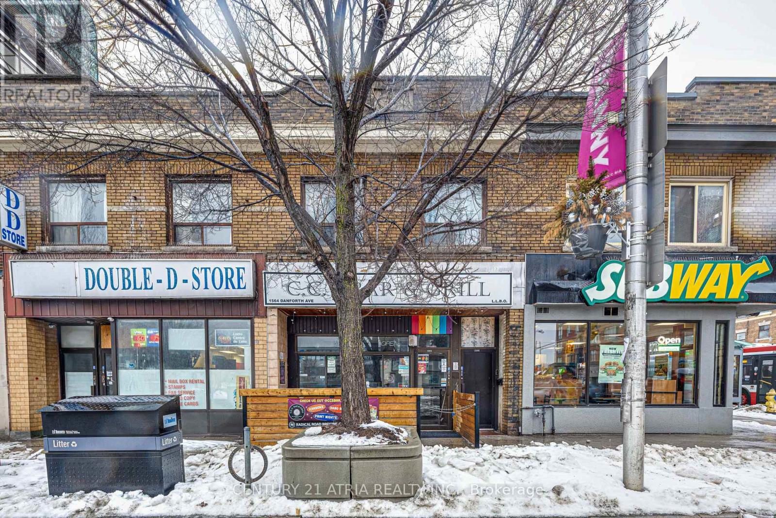 1564 DANFORTH AVENUE - 20