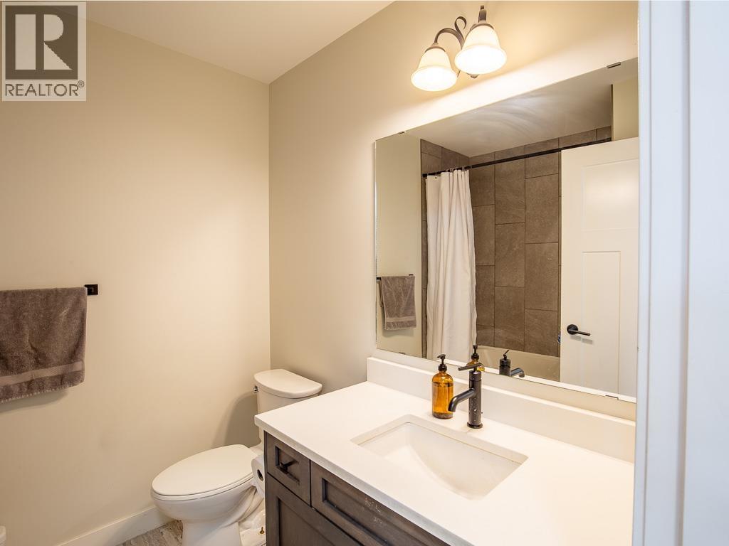 3057 MEADOW Place, Smithers