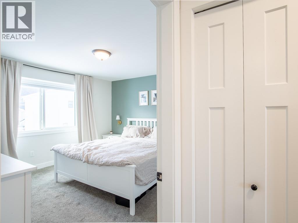 3057 MEADOW Place, Smithers