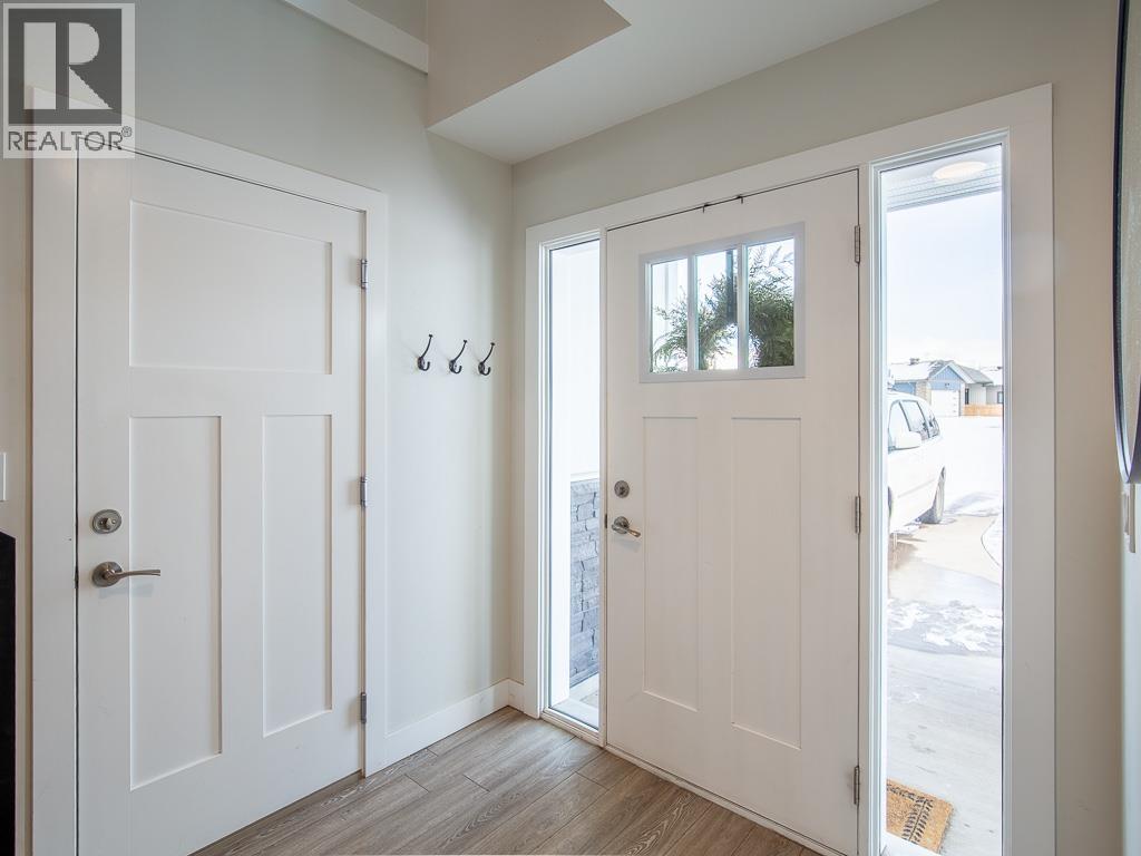 3057 MEADOW Place, Smithers