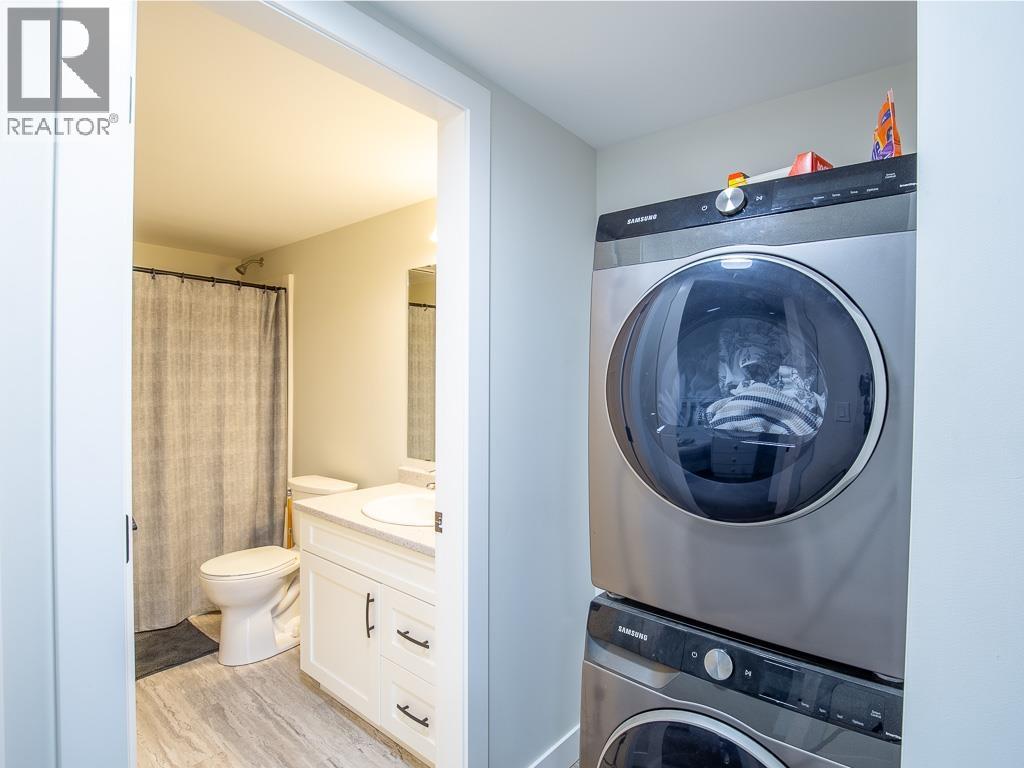 3057 MEADOW Place, Smithers