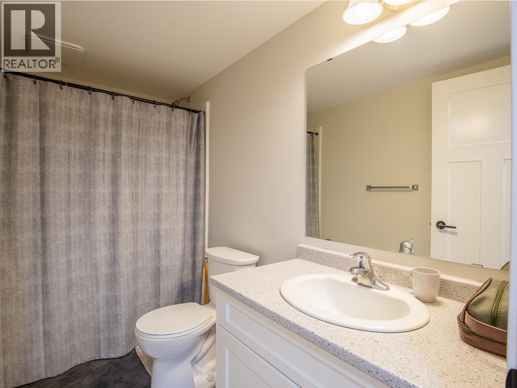 3057 MEADOW Place, Smithers