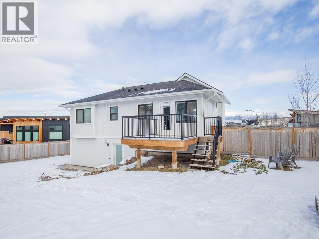 3057 MEADOW Place, Smithers