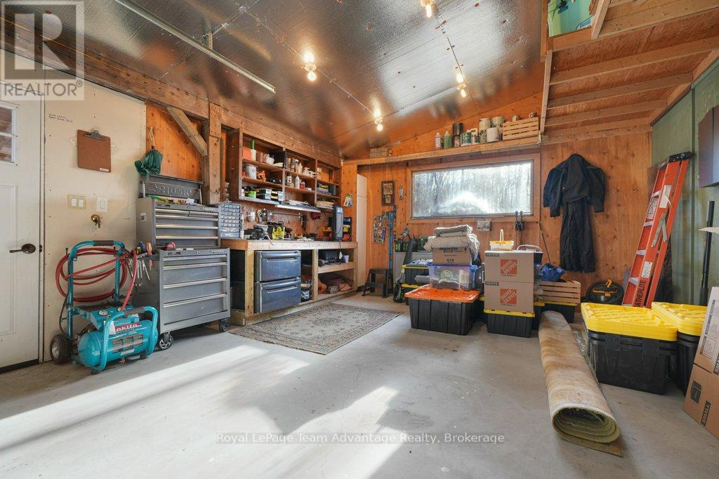 34 BEECHWOOD LANE - 49