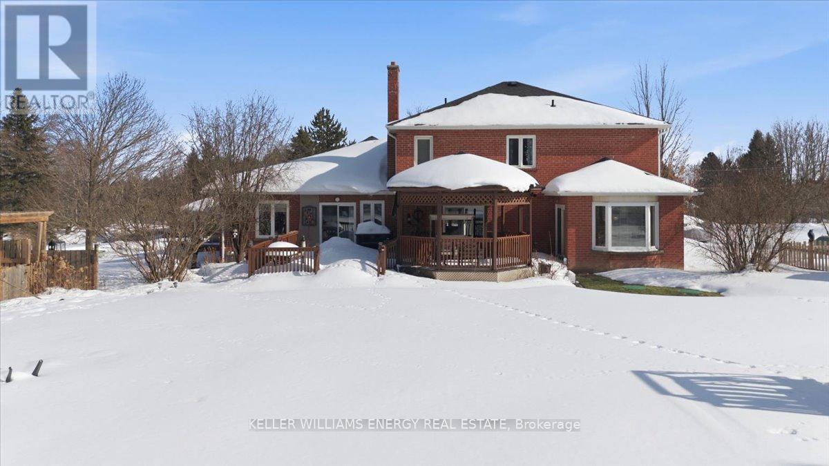 14 CHRISTIE CRESCENT — photo 30
