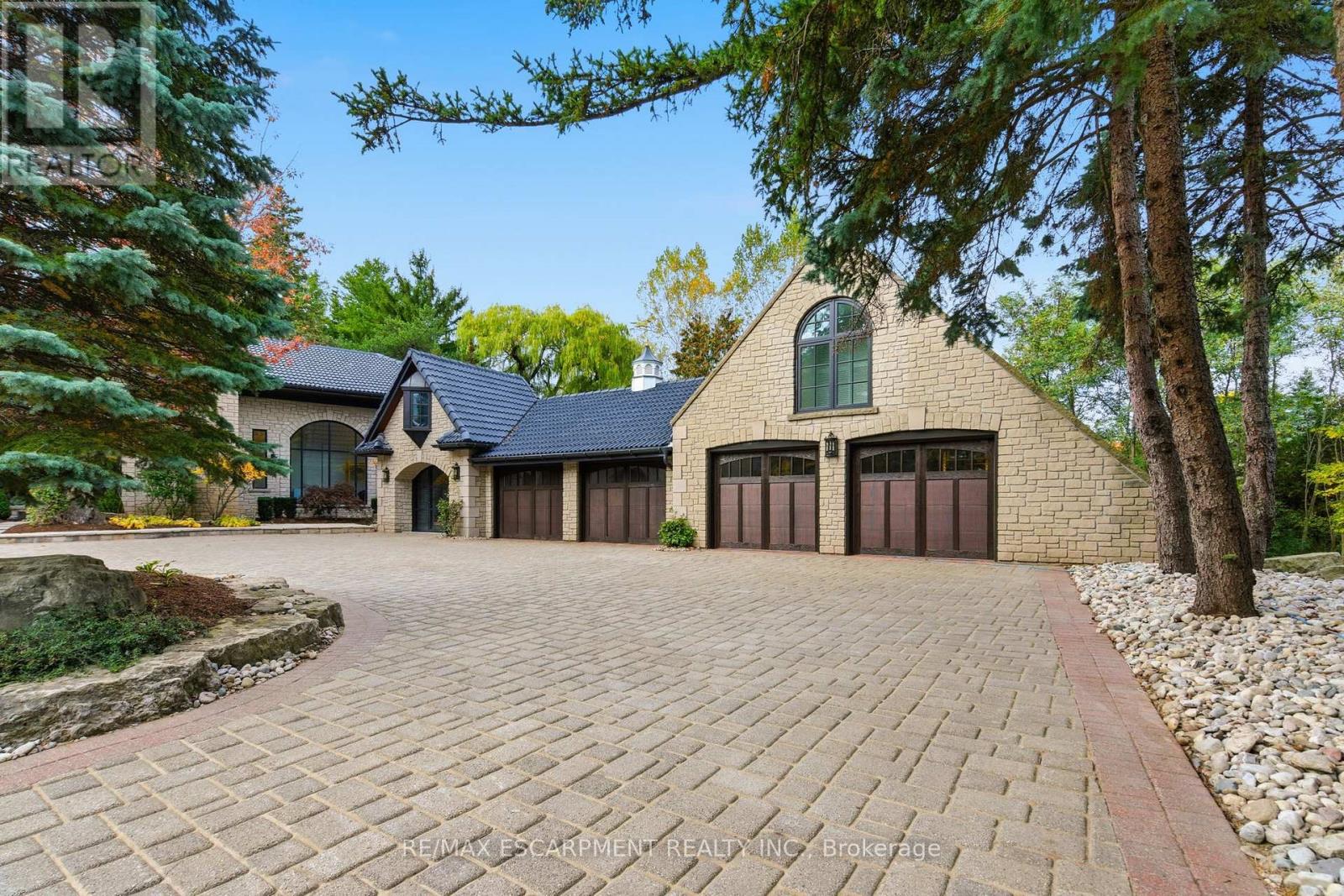 3320 GUELPH LINE - Photo 3 of 37, Burlington, Ontario