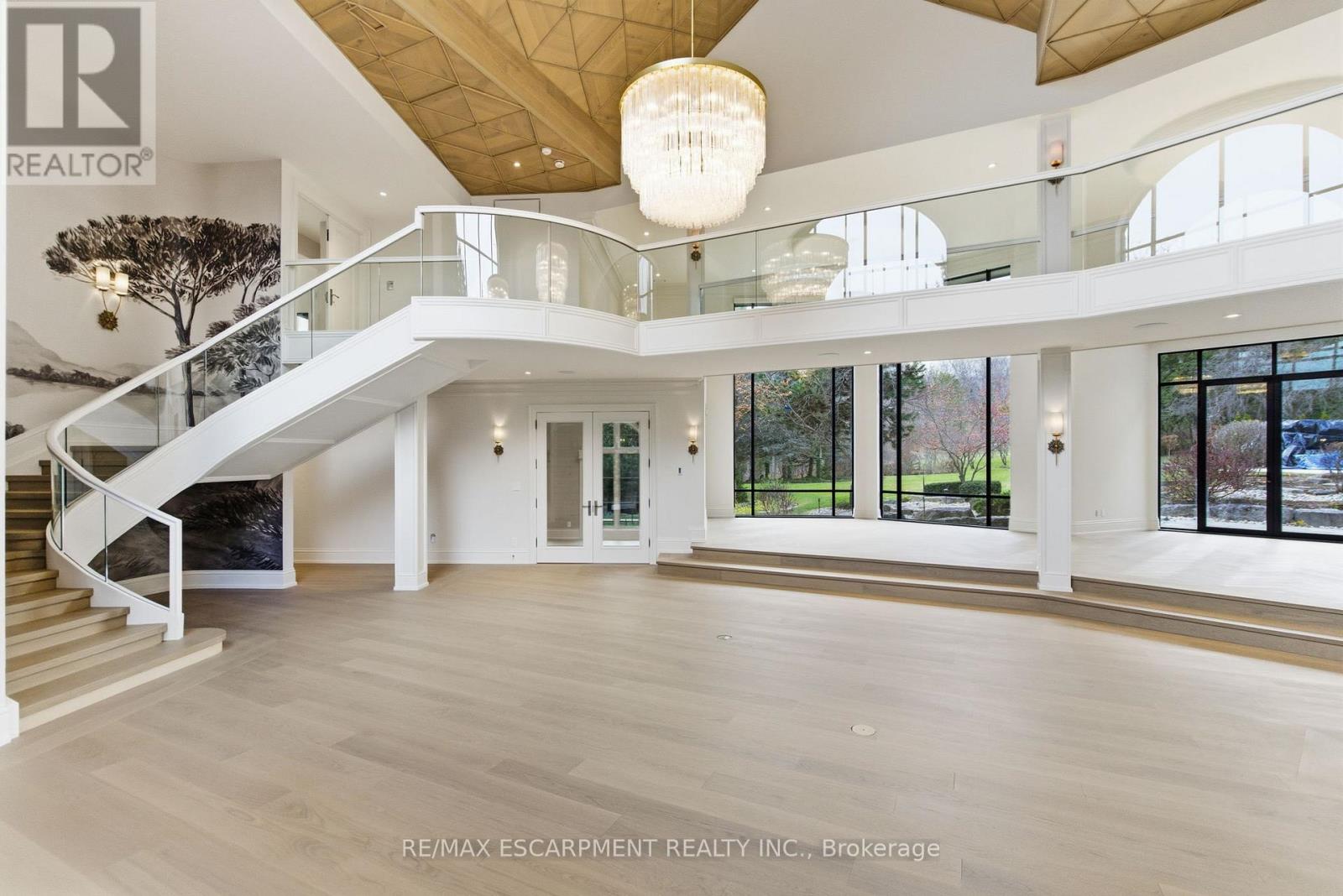 3320 GUELPH LINE - Photo 5 of 37, Burlington, Ontario