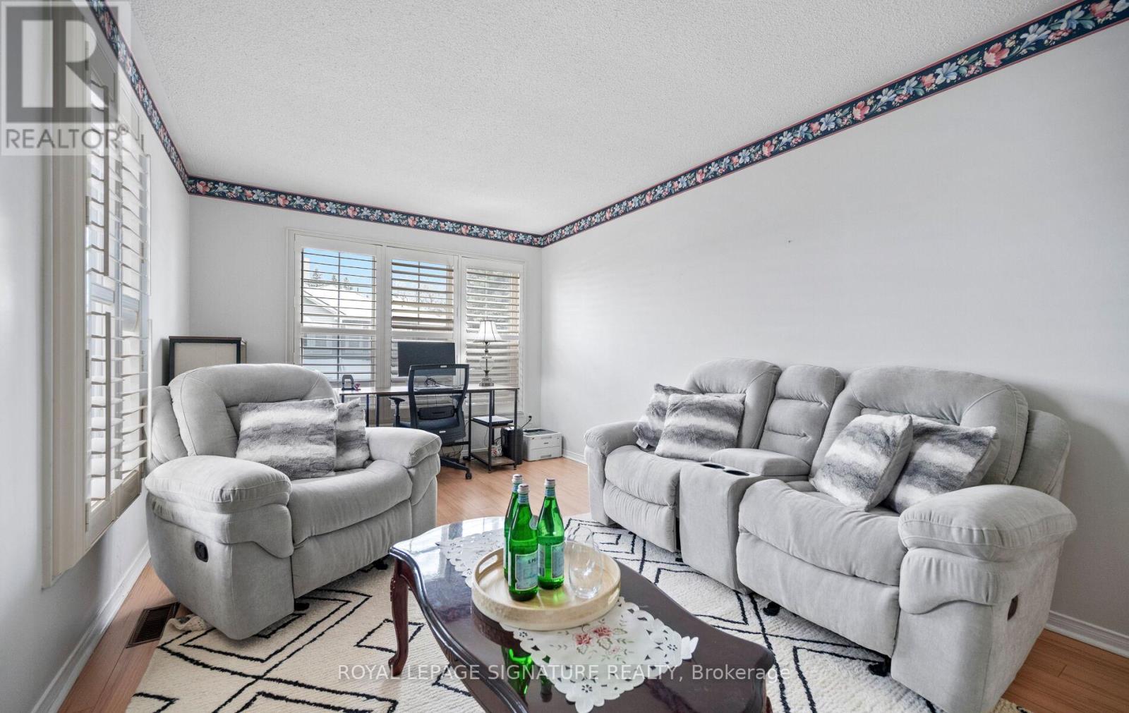 3 LANCEWOOD CRESCENT - 23
