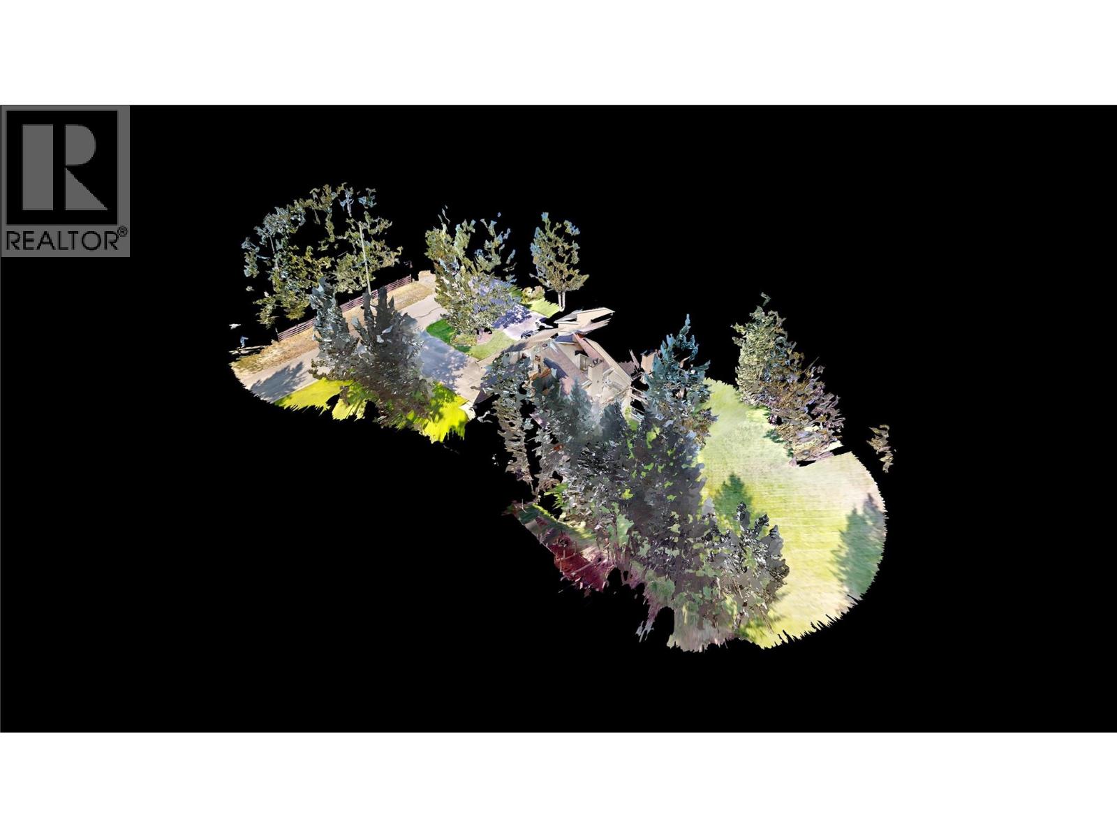 2 4850 MCKAY Street, Radium Hot Springs