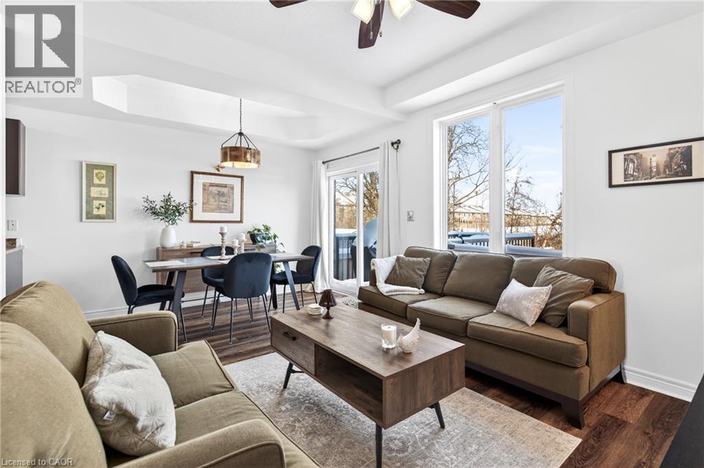 44 MADONNA Drive - Photo 5 of 37, Hamilton, Ontario