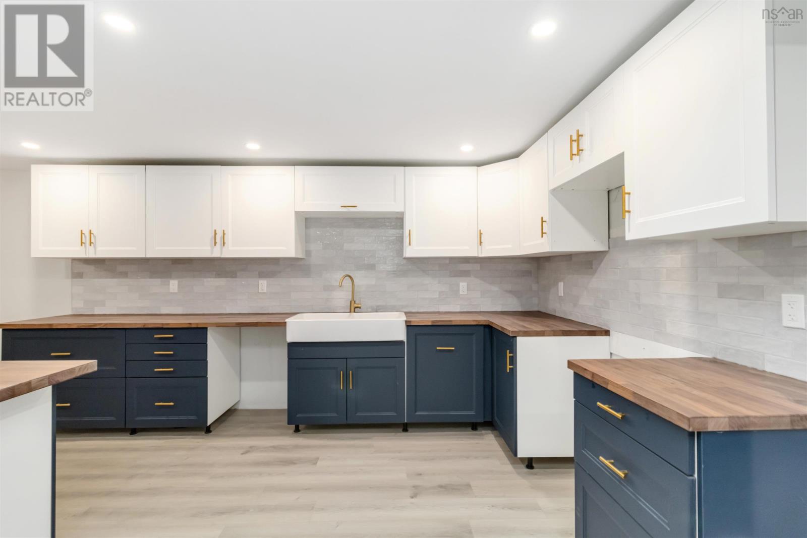 Property 25 of 48 of 2795 Joseph Howe Drive