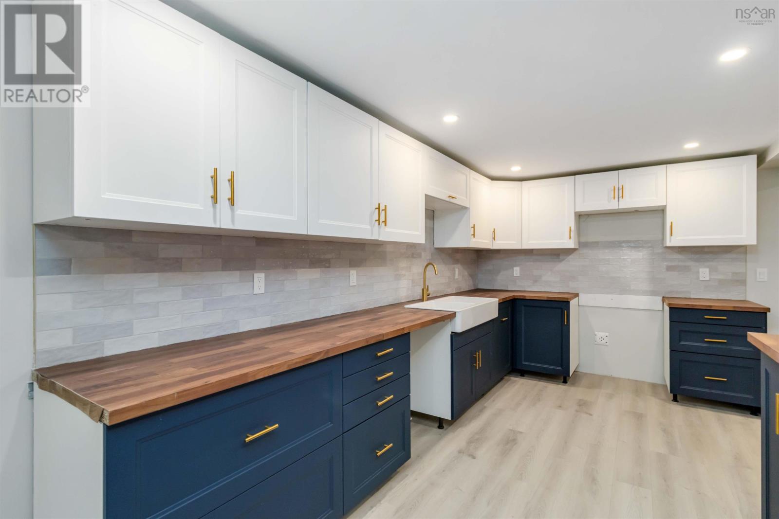 Property 26 of 48 of 2795 Joseph Howe Drive