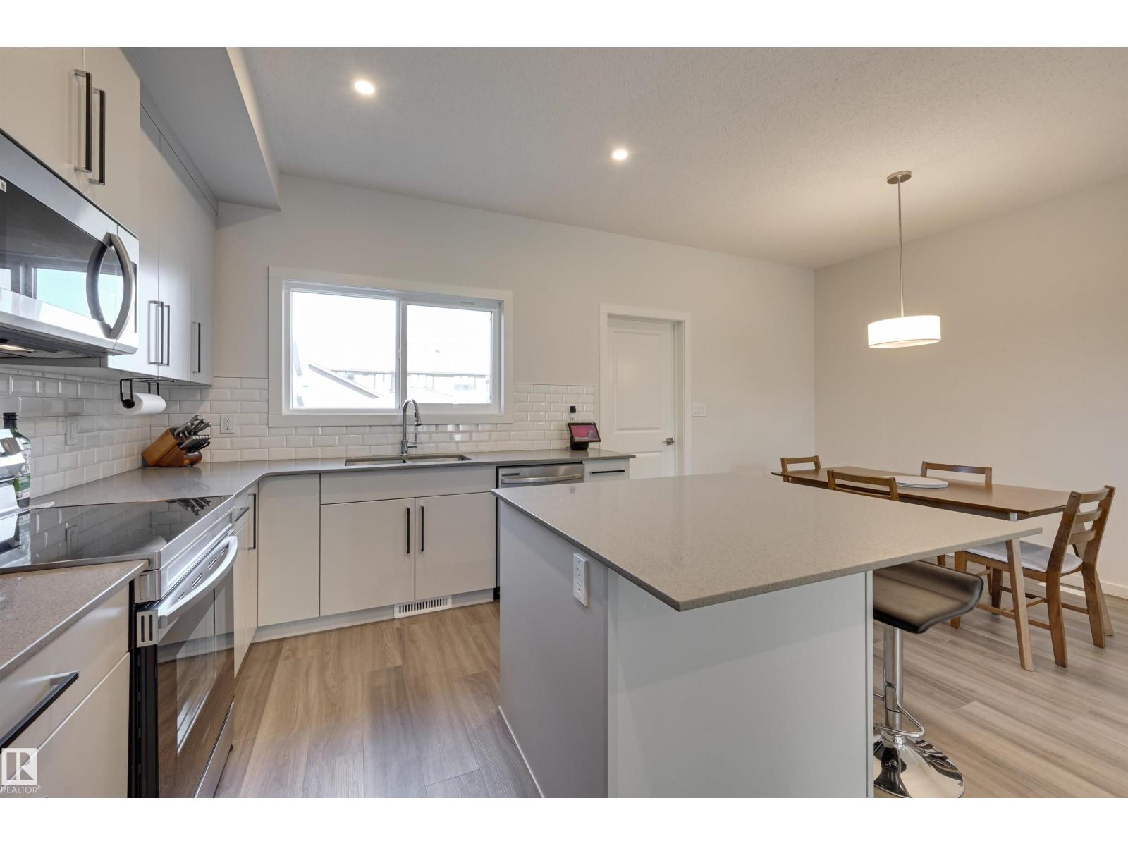 
          163 CANTER WD
            <br/>
            <span>Sherwood Park</span>
            , 
            <span>AB</span>
             <span>T8H2Z4</span>
         - Photo 44