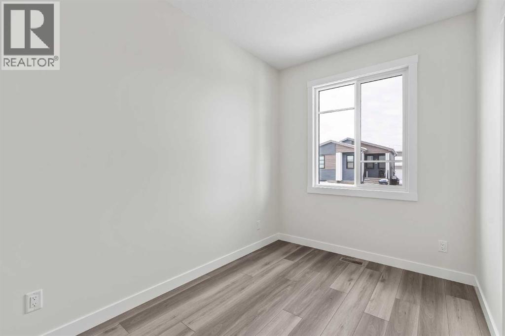 82 Herron Common NE - Photo 5 of 34, Calgary, Alberta