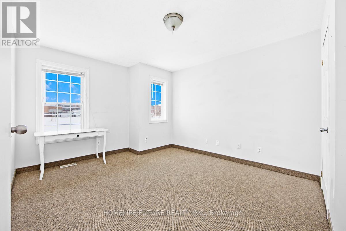 4 UNITS W/20 RMS - 327 SPRUCE STREET - 18