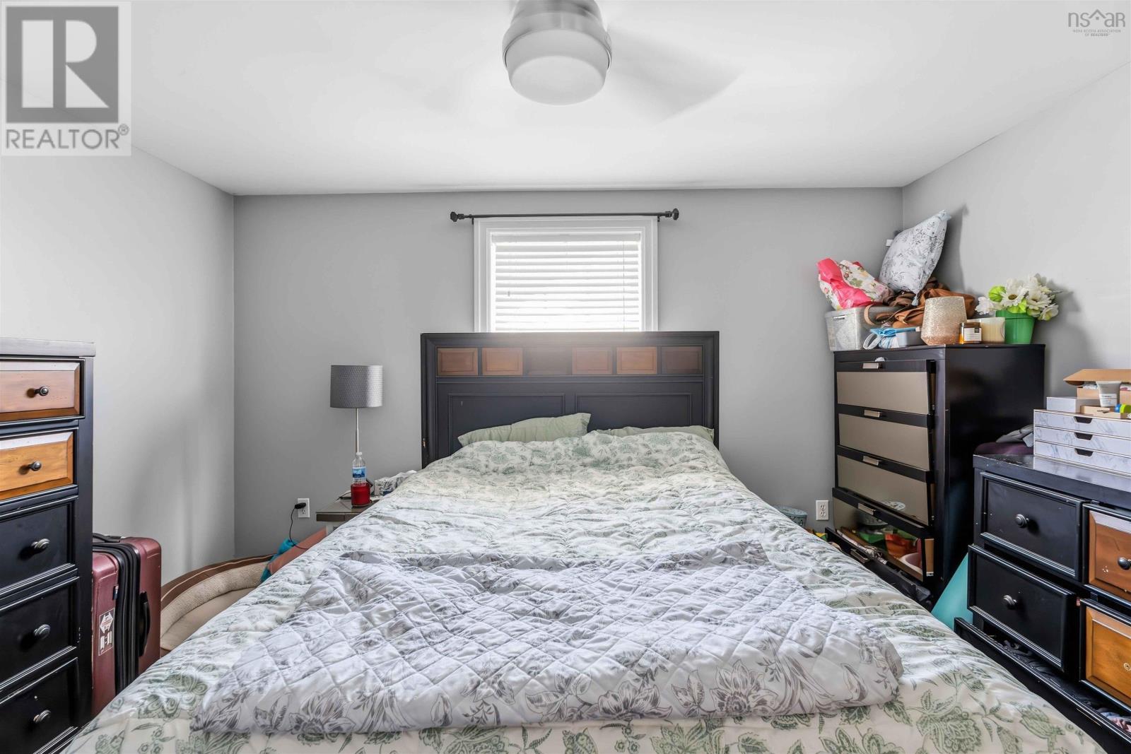 Property 19 of 49 of 300 Falmouth Back Road