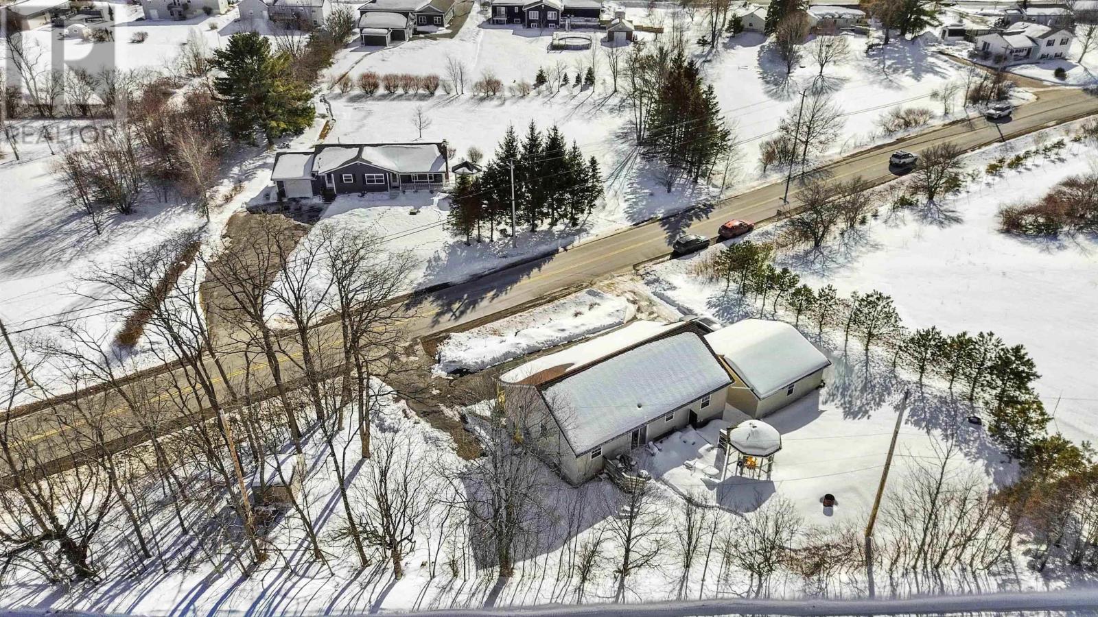 Property 41 of 49 of 300 Falmouth Back Road