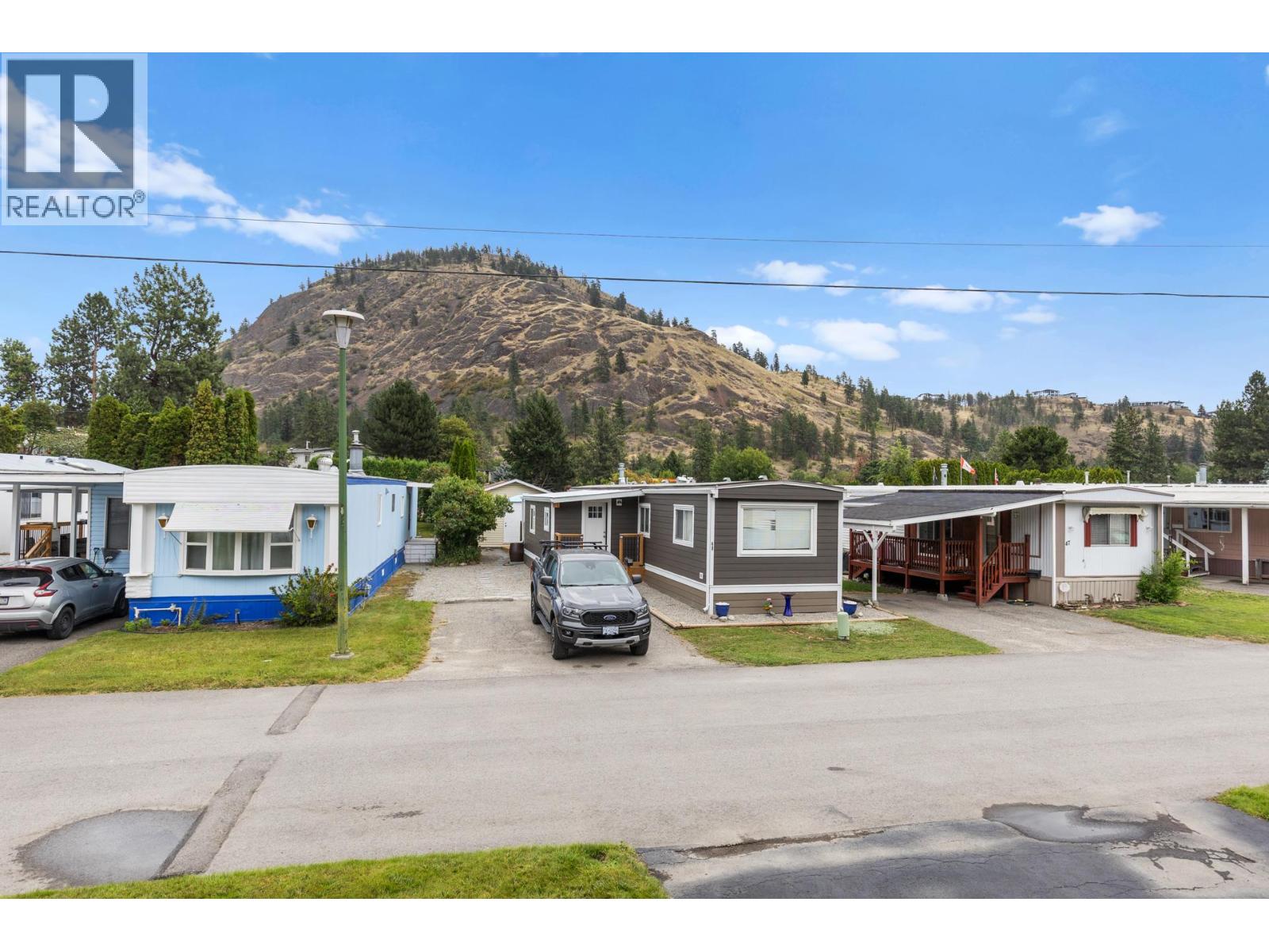 29 1929 97 Highway South, Westbank