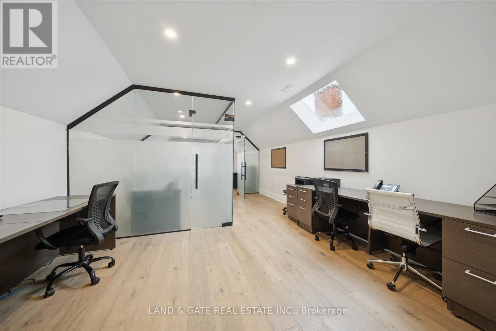 20 ELGIN STREET E, Oshawa (O'Neill), Ontario, L1G1S8 — Photo 30