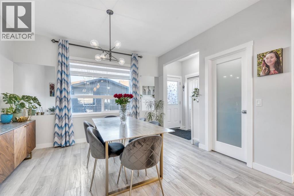 Single Family House for Sale in  Legacy Glen Place SE Legacy Calgary 