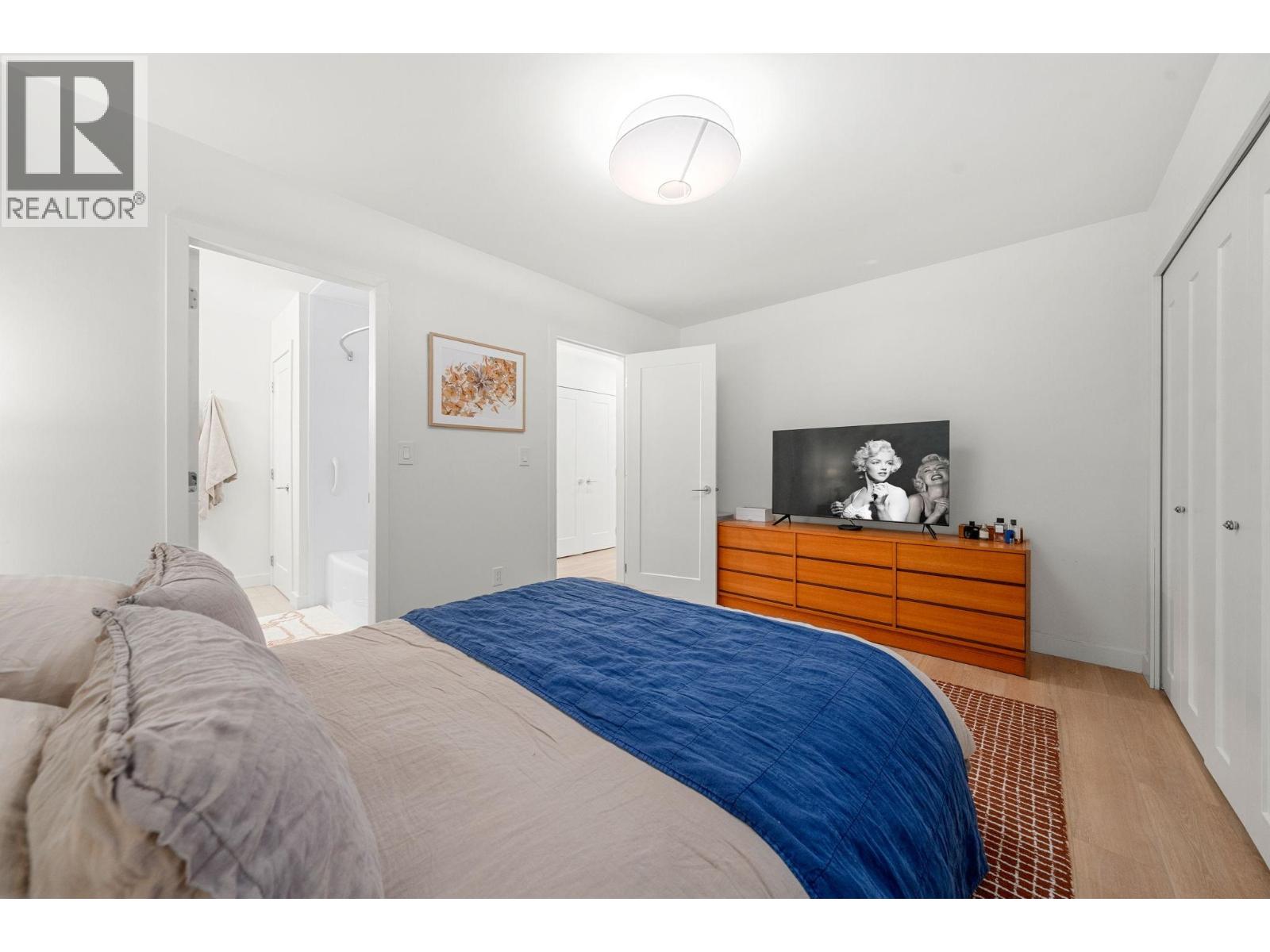 34 1910 CEDAR VILLAGE CRESCENT, North Vancouver