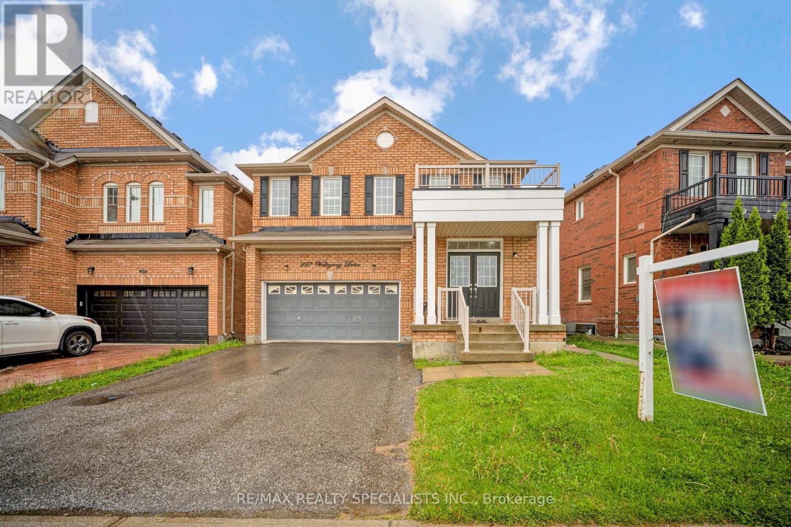 Photo of 227 Valleyway Drive