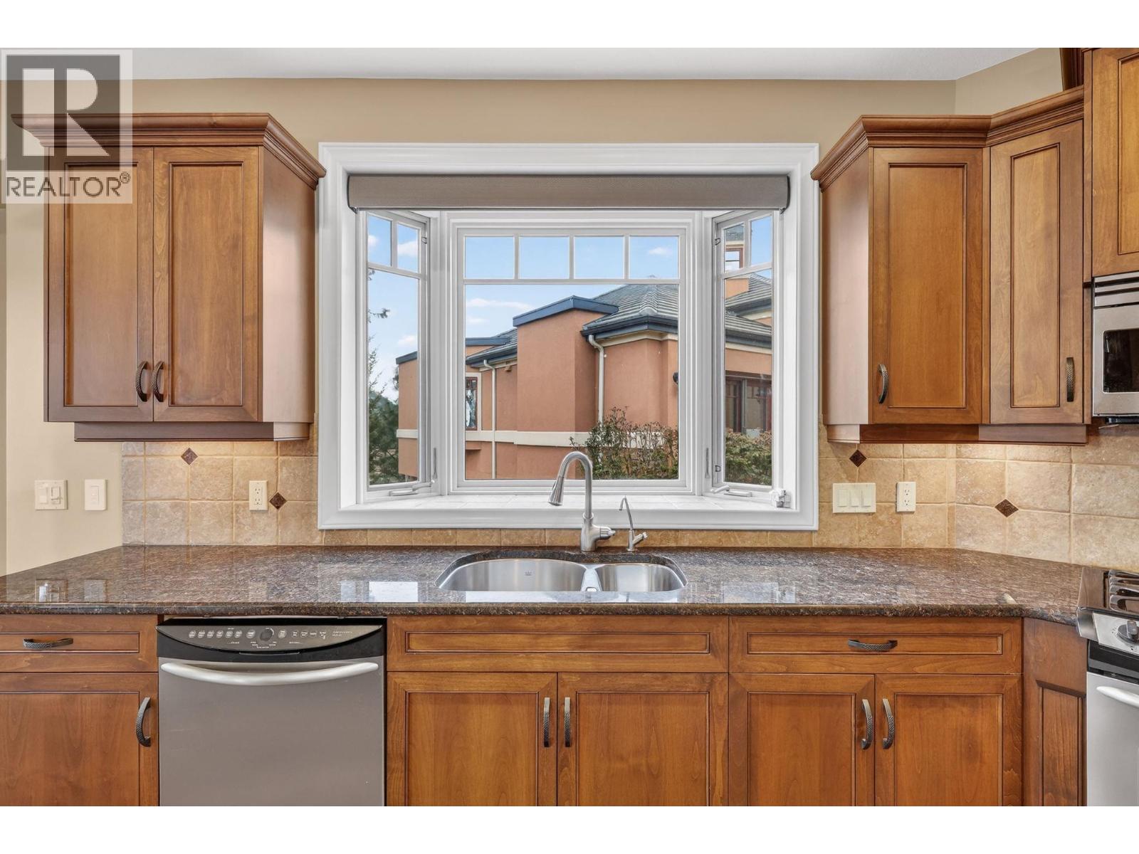 1910 Capistrano Drive Unit# 111, Kelowna