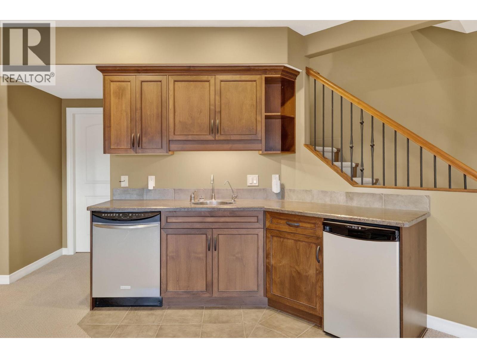 1910 Capistrano Drive Unit# 111, Kelowna